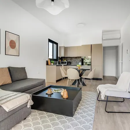 Apartment Sanders Crystal 1 *