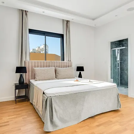 Apartment Sanders Crystal 1 *