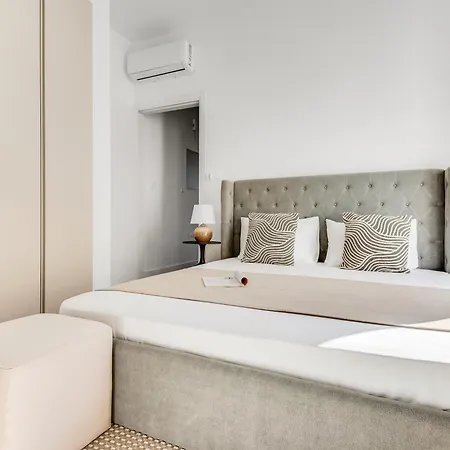 Sanders Crystal 1 Limassol